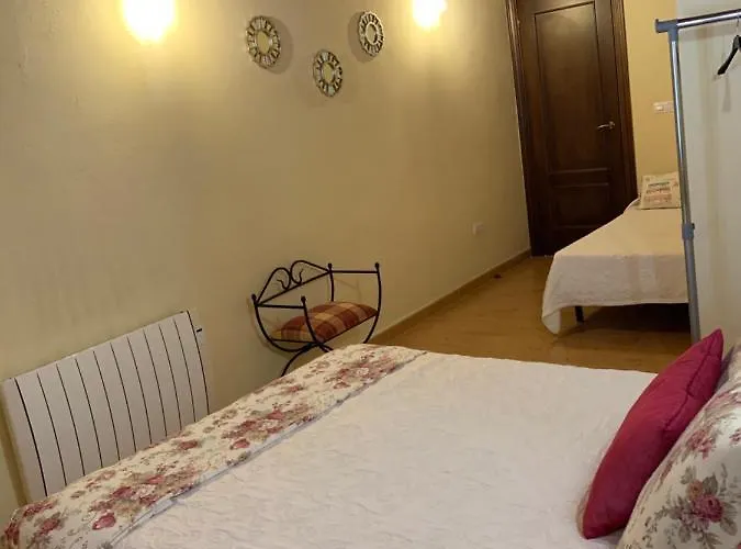 Buhardilla Rústica Mirando A Santa Catalina * Jerez De Los Caballeros