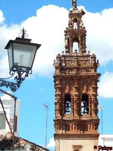 Apartamento Buhardilla Rústica Mirando A Santa Catalina Jerez De Los Caballeros